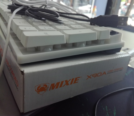 Bàn phím giả cơ Mixie X90A